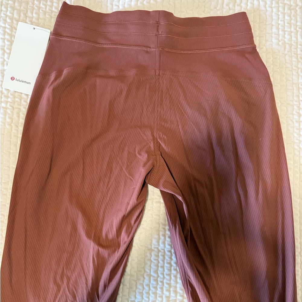 🤎🧡Lululemon Dance Studio Mid-Rise Jogger in Ancient Copper 🧡🤎 - Picture 8 of 11